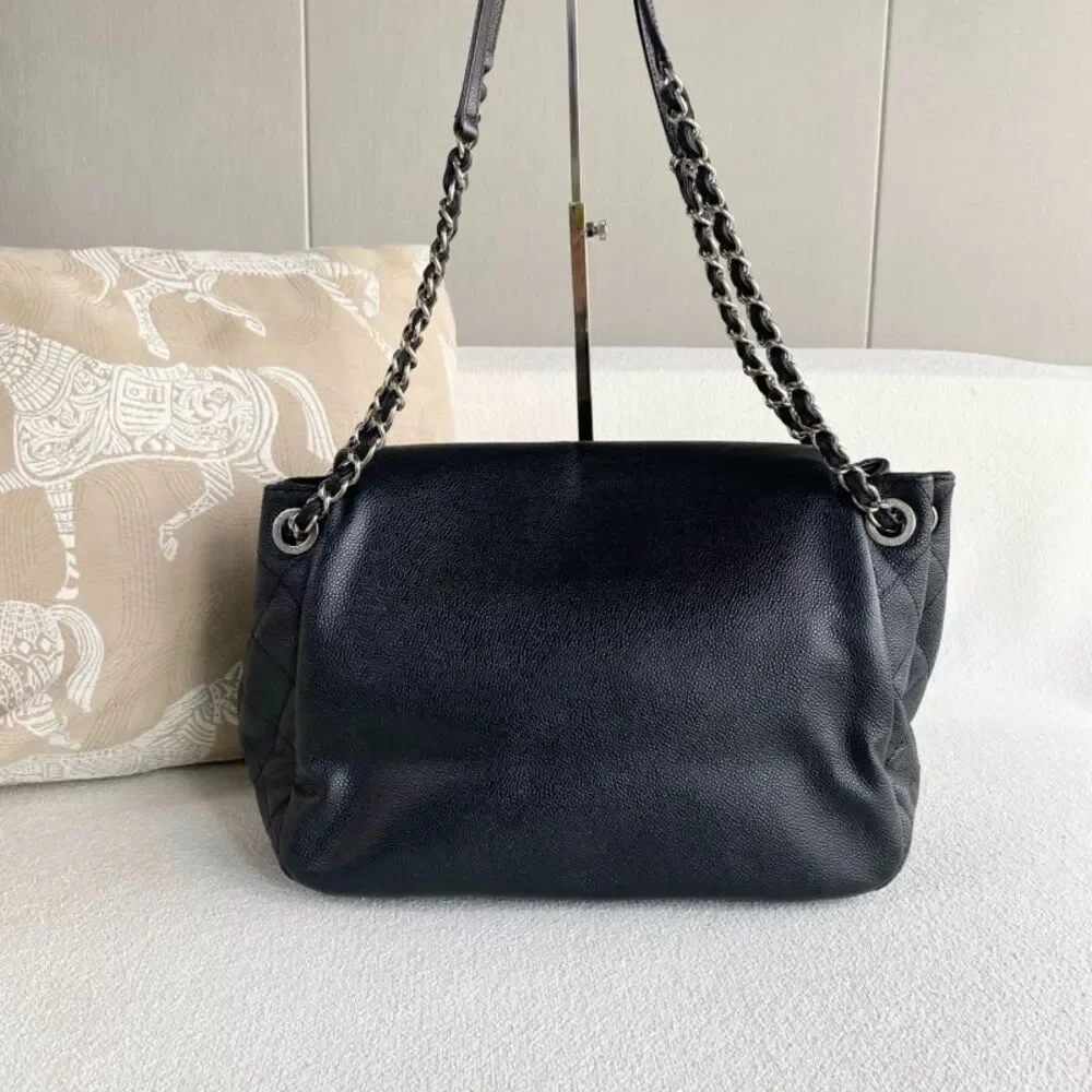 Chanel Women Pre-Loved Bag Very Good Condition